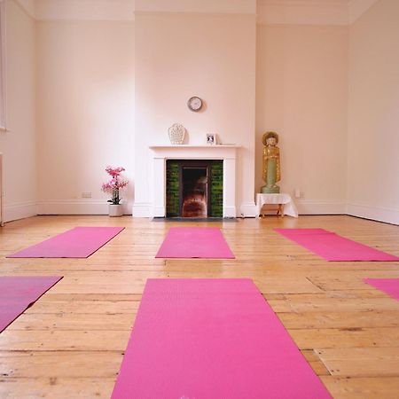 Lotus Guesthouse London Ngoại thất bức ảnh