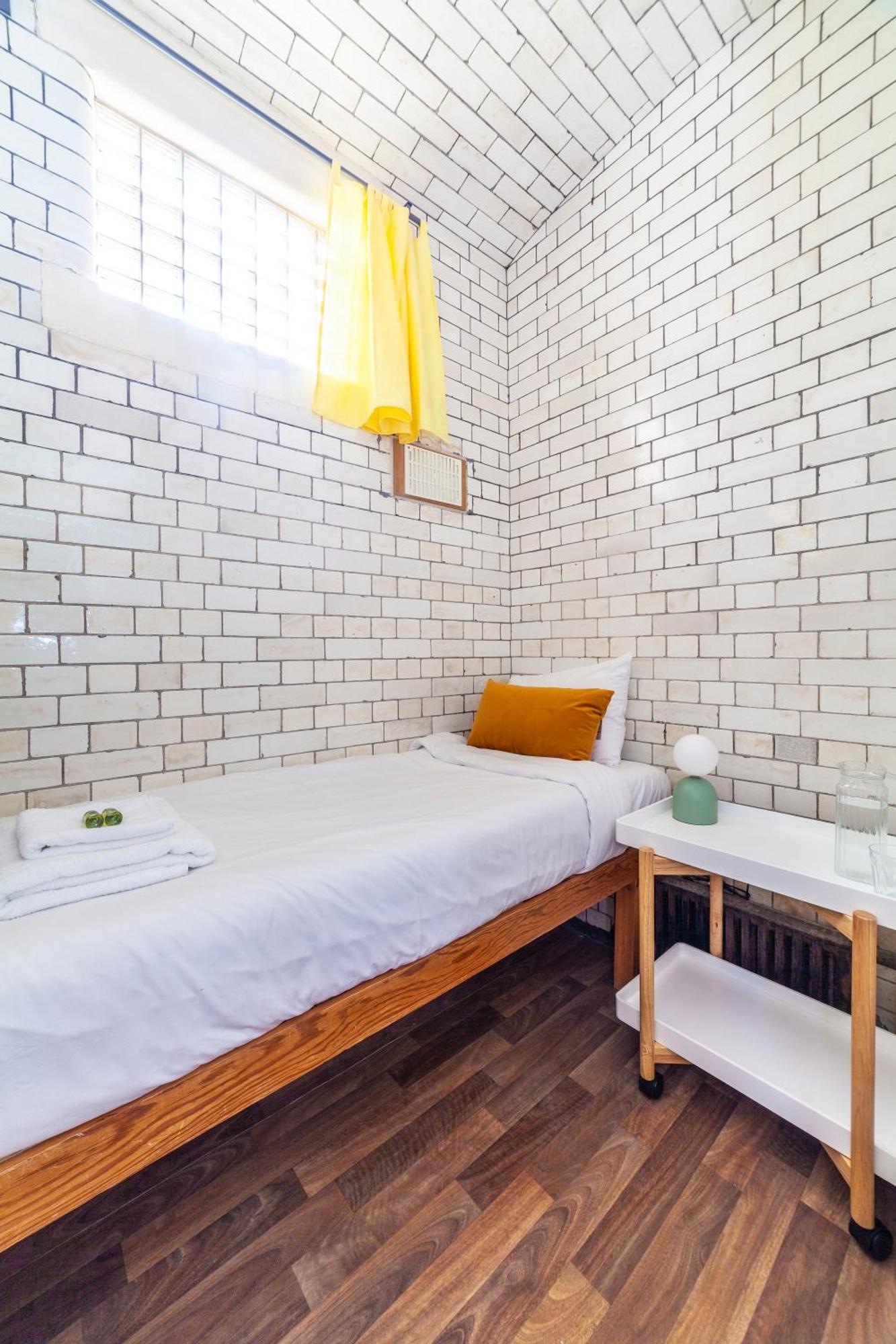 Lotus Guesthouse London Ngoại thất bức ảnh