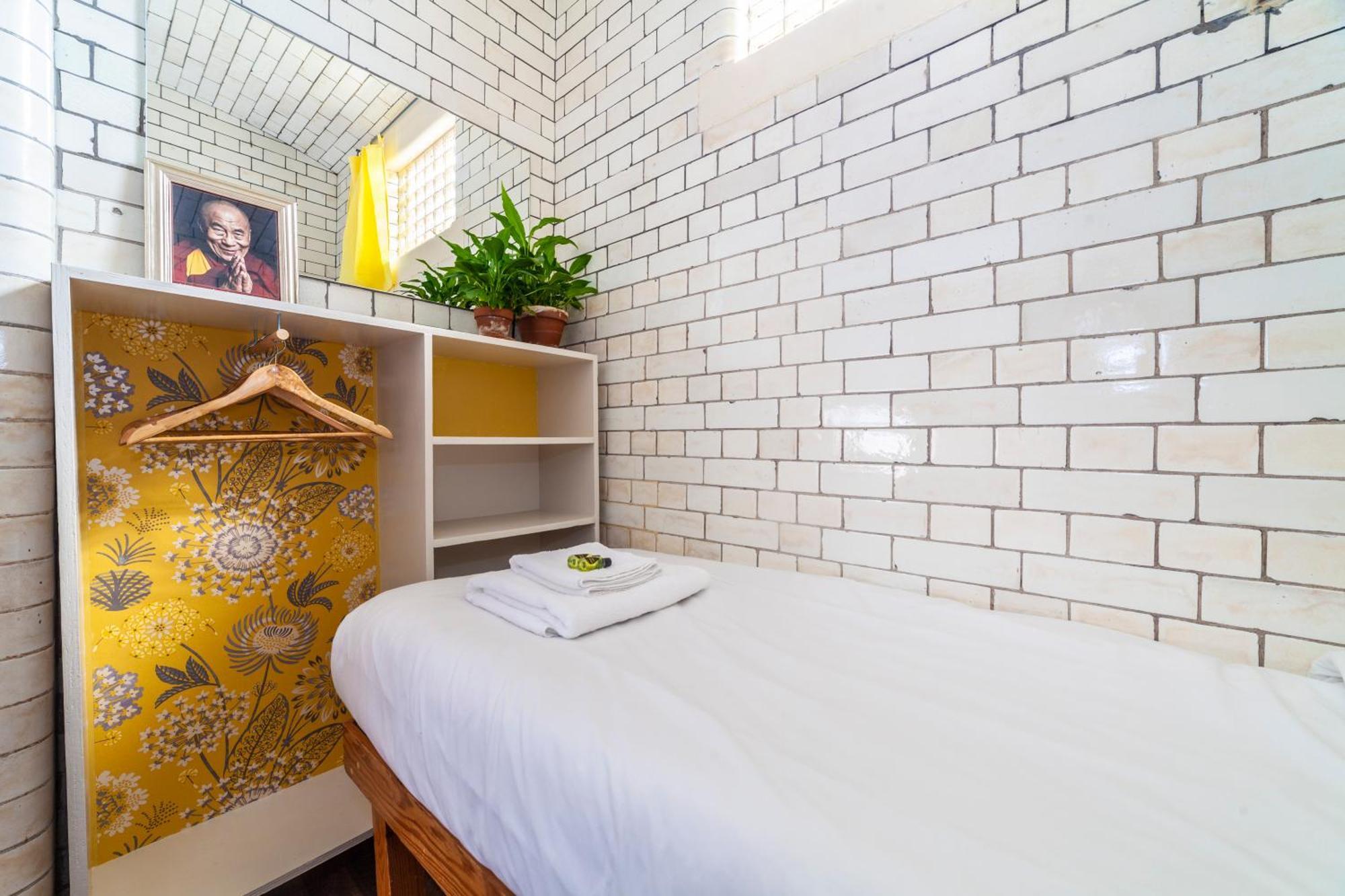 Lotus Guesthouse London Ngoại thất bức ảnh