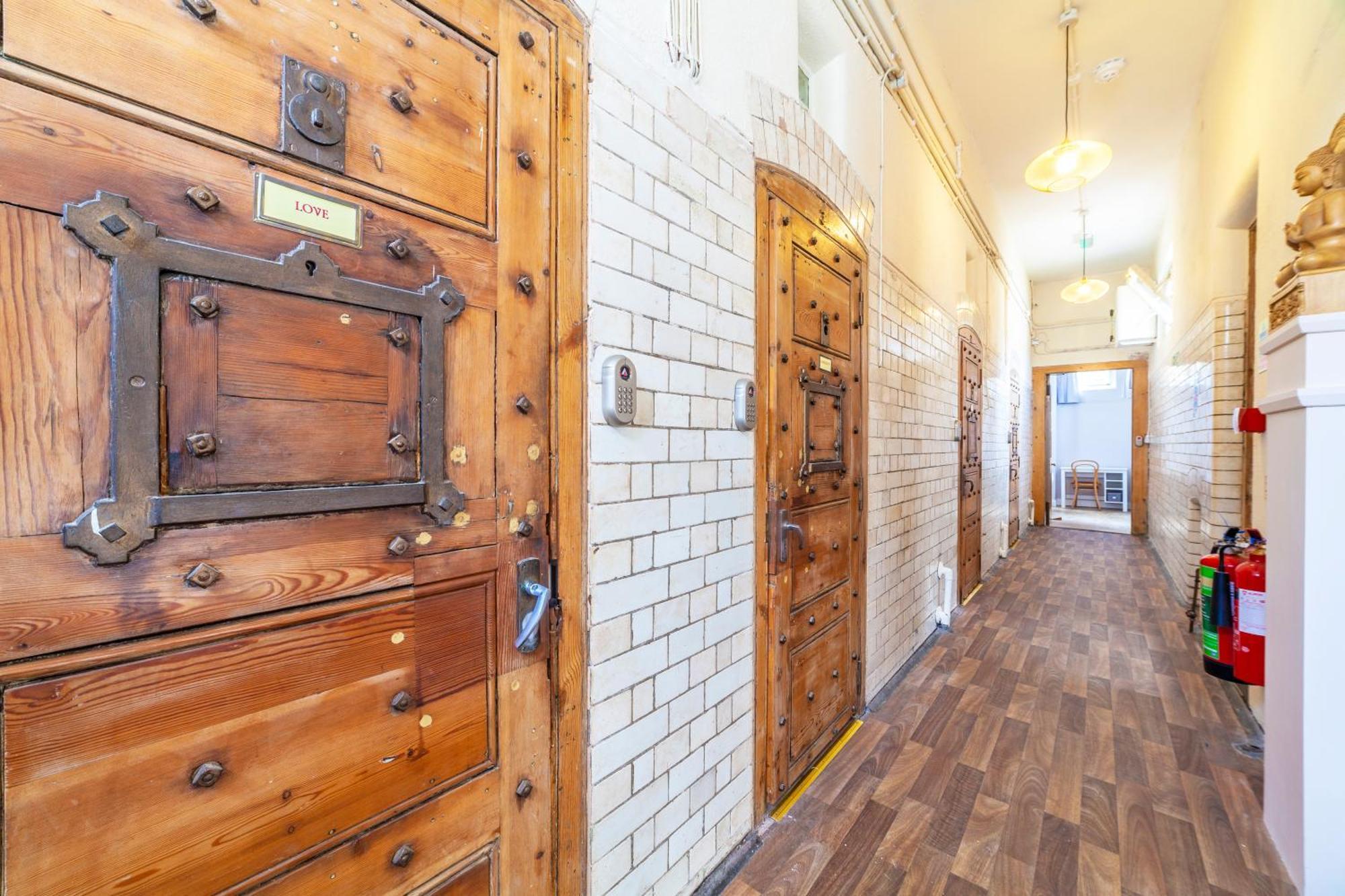 Lotus Guesthouse London Ngoại thất bức ảnh